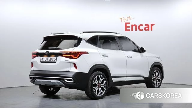 Kia Seltos id 4245530 из Кореи 12