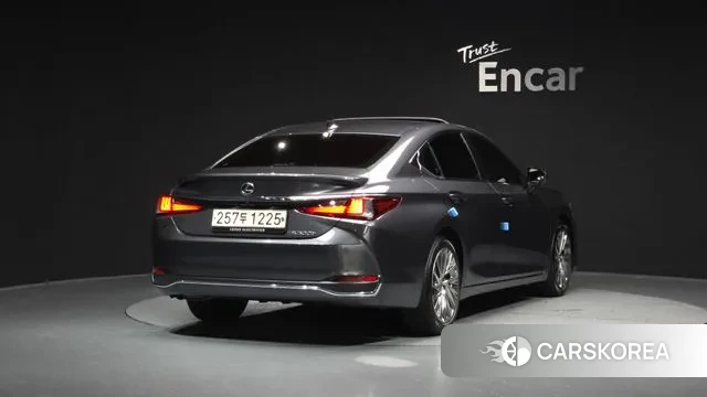 Lexus ES300h 7th generation id 3011405 из Кореи 12