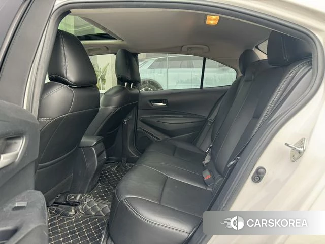 Toyota Corolla 2021 Белый из Китая, фото 2