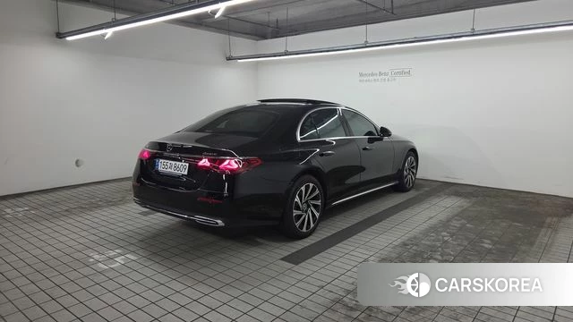 Mercedes-Benz E-Class W214 id 4842467 из Кореи 12