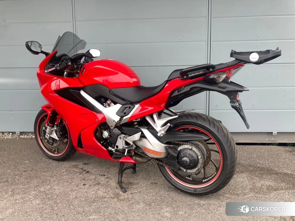 Проданный Honda VFR800F 2014 из Японии