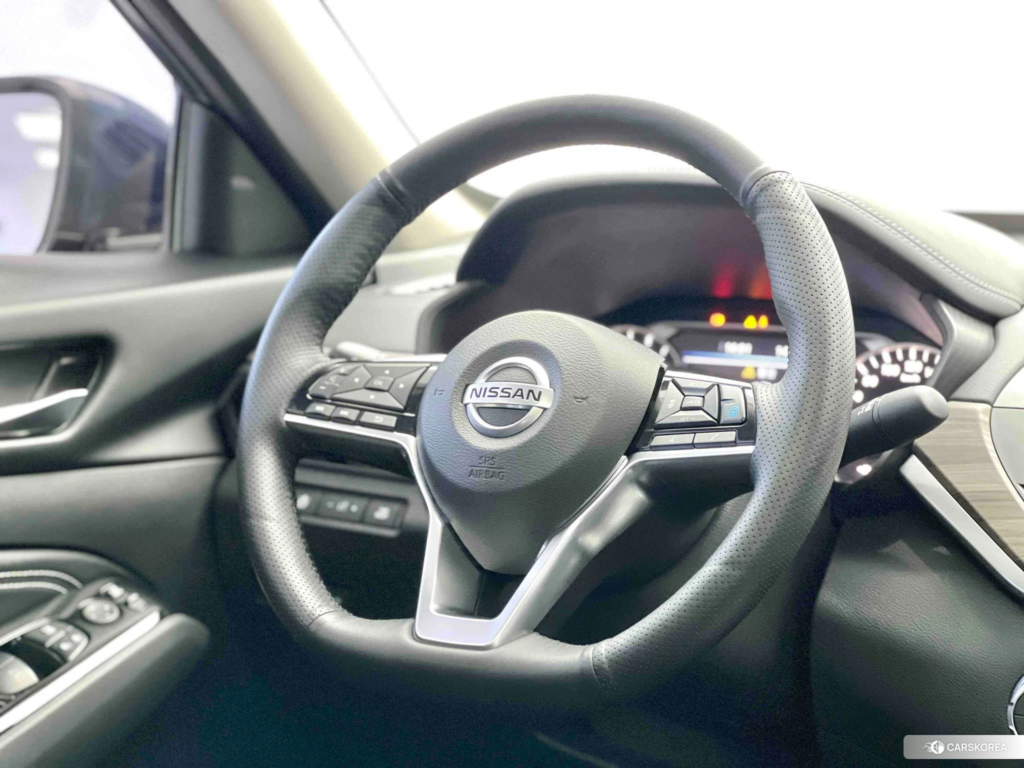 Nissan Altima id 4486127 из Китая 11
