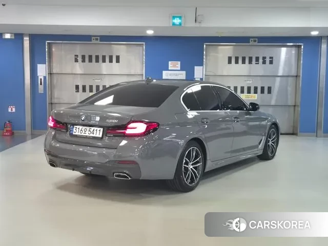 BMW 5 Series (G30) id 3054507 из Кореи 12