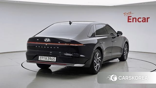 Hyundai Grandeur Hybrid (GN7) id 4322622 из Кореи 12