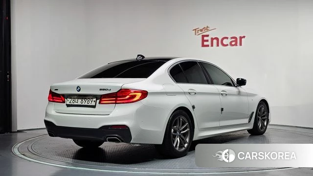 BMW 5 Series (G30) id 4727811 из Кореи 12