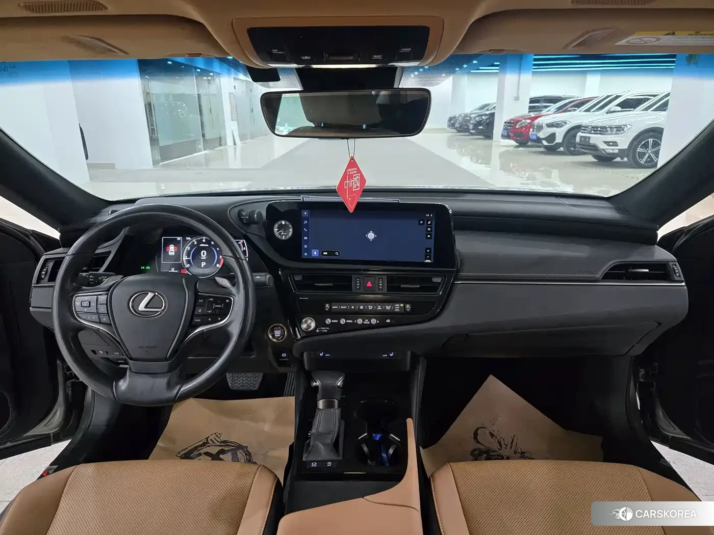 Lexus ES 2024 Silver/gray из Китая, фото 4