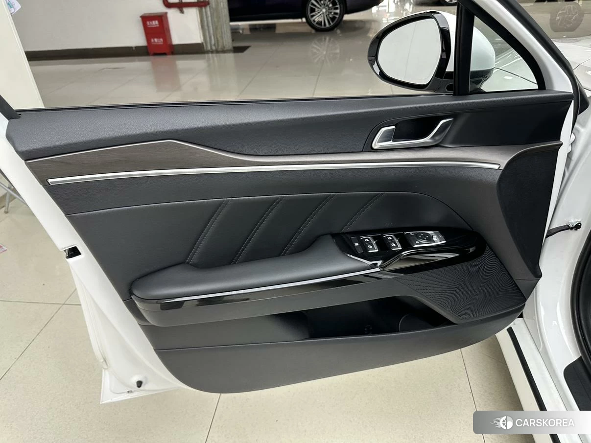 Kia K5 id 4440496 из Китая 11