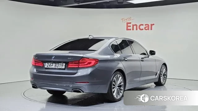 BMW 5 Series (G30) id 3505245 из Кореи 12