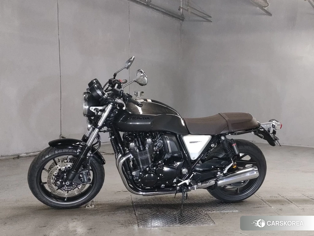 Проданный Honda CB1100RS 2018 из Японии, фото 2