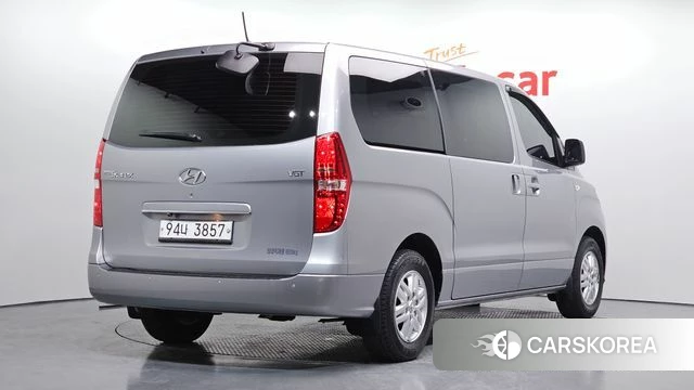 Hyundai The New Grand Starex id 3879797 из Кореи 12