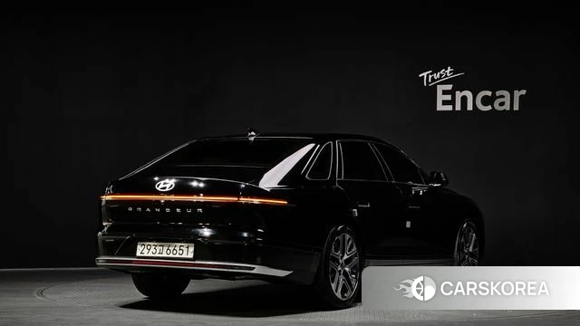 Hyundai Grandeur (GN7) id 3910012 из Кореи 12