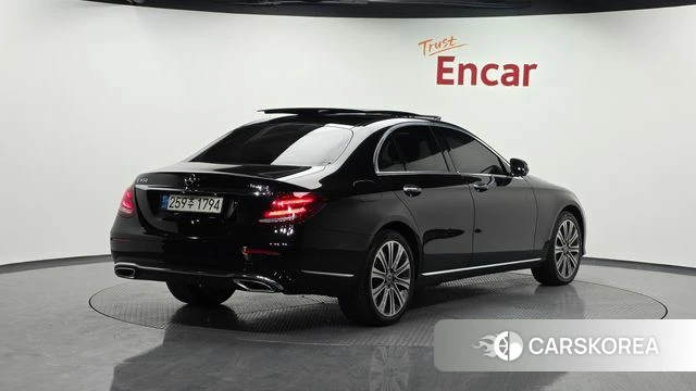 Mercedes-Benz E-Class W213 id 3861169 из Кореи 12