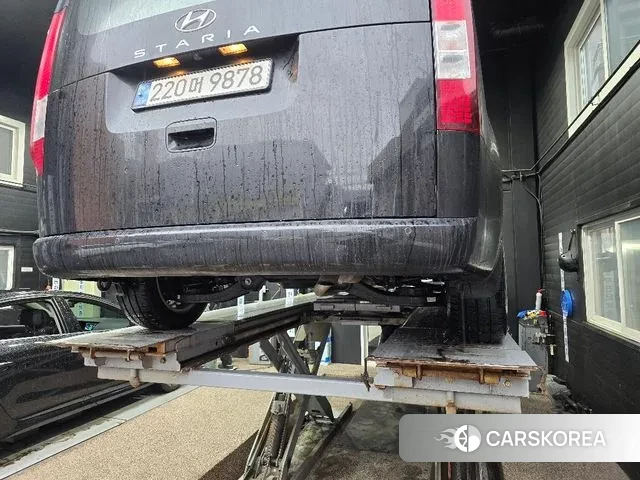 Hyundai Staria 2024 Черный из Кореи, фото 2