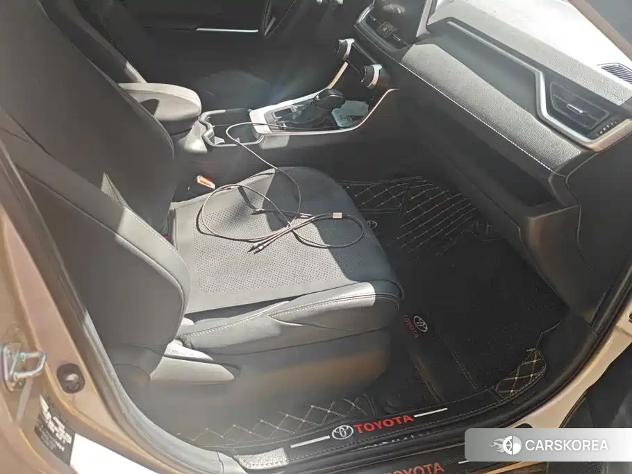 Toyota Wildlander id 4655204 из Китая 8