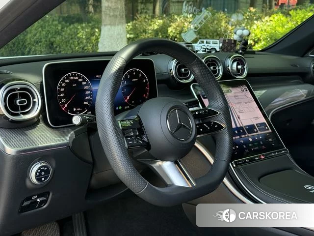 Mercedes-Benz Class C 2024 Белый из Китая, фото 2