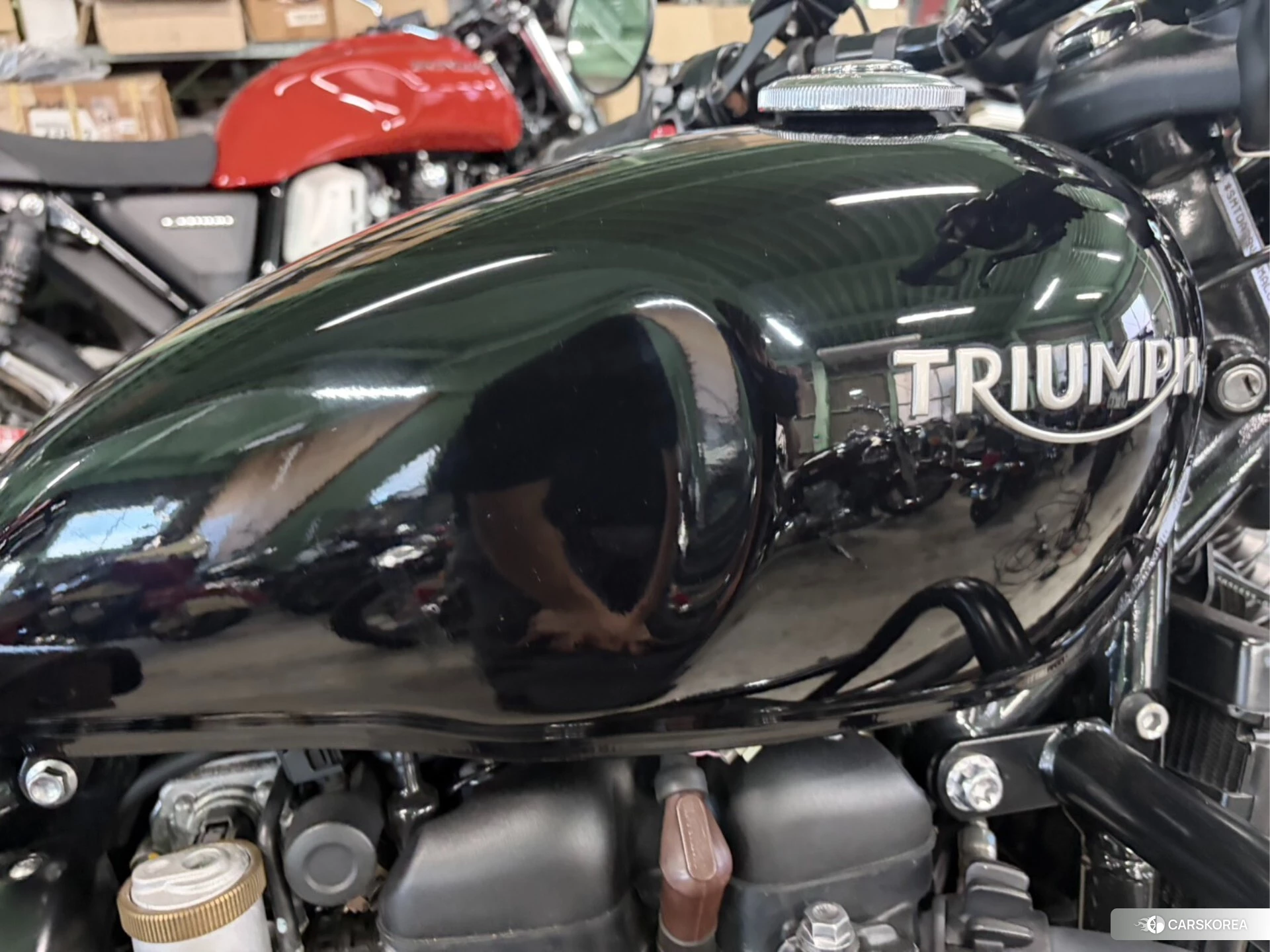 Проданный Triumph BONNEVILLE BOBBER id 4320045 из Японии, фото 12