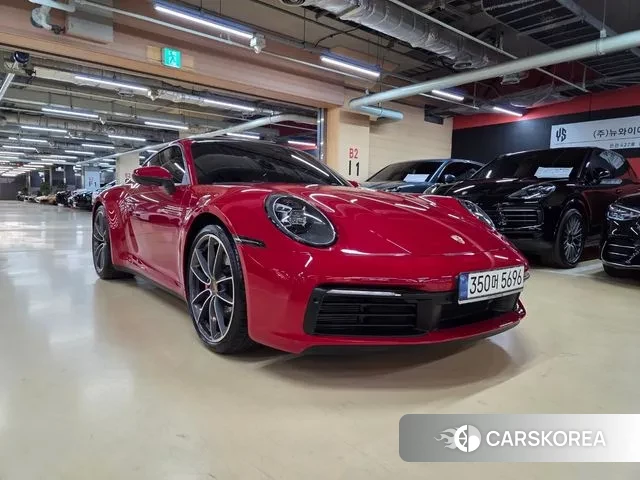 Porsche 911(992) id 3519377 из Кореи 12