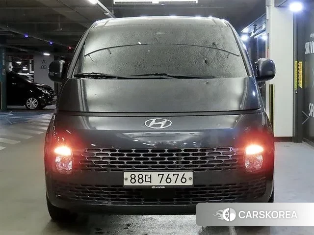 Hyundai Staria 2021 Серый из Кореи, фото 2