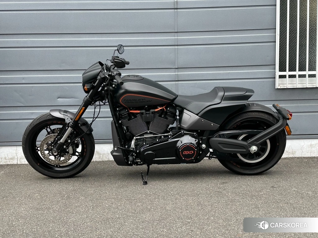 Проданный Harley-Davidson Softail FXDRS1870 114 2019 из Японии