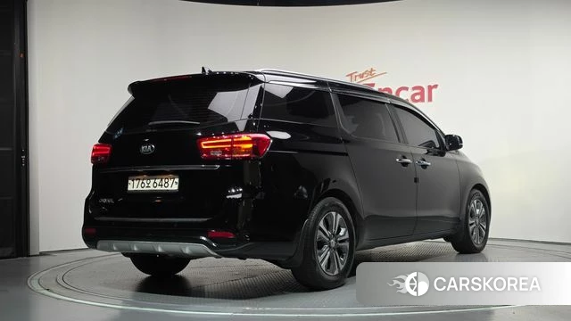 Kia The New Carnival id 4717709 из Кореи 12