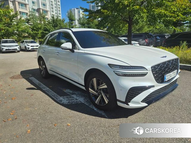Genesis GV70 2024 Белый из Кореи, фото 2