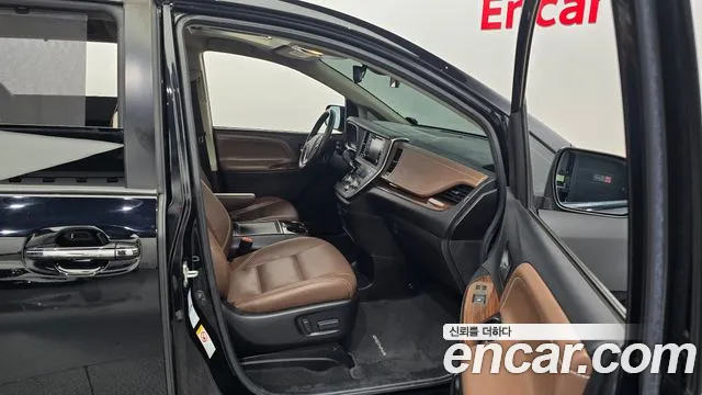 Toyota Sienna id 2760618 из Кореи 12