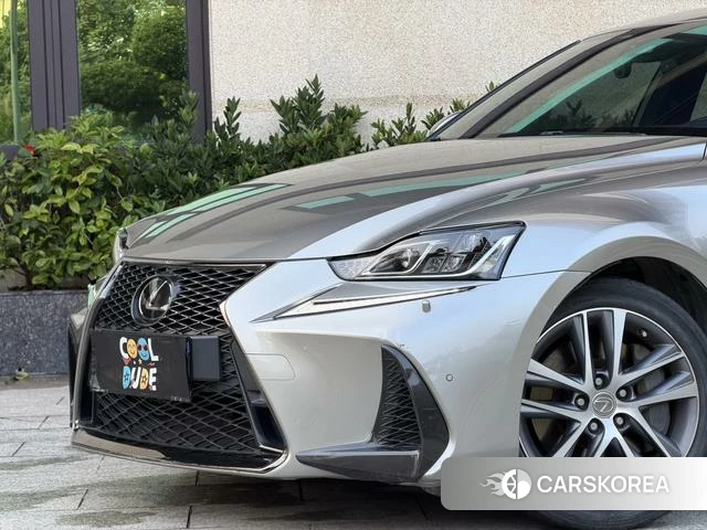 Lexus IS id 3888961 из Китая 12