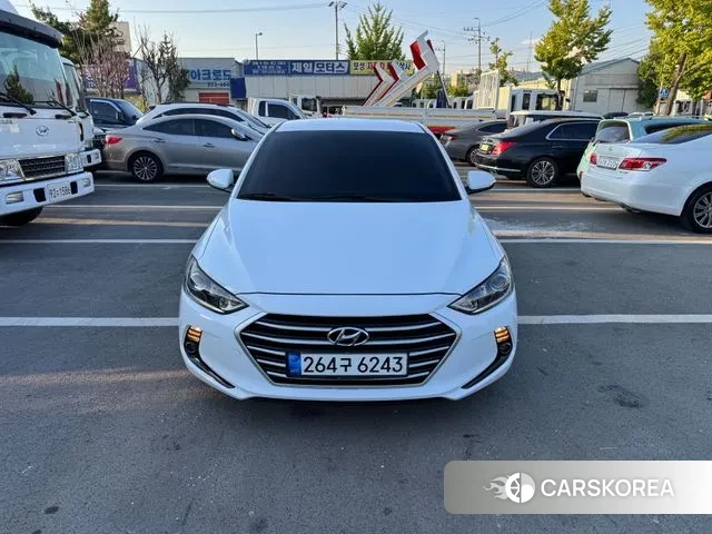 Hyundai Avante AD id 3068257 из Кореи 10