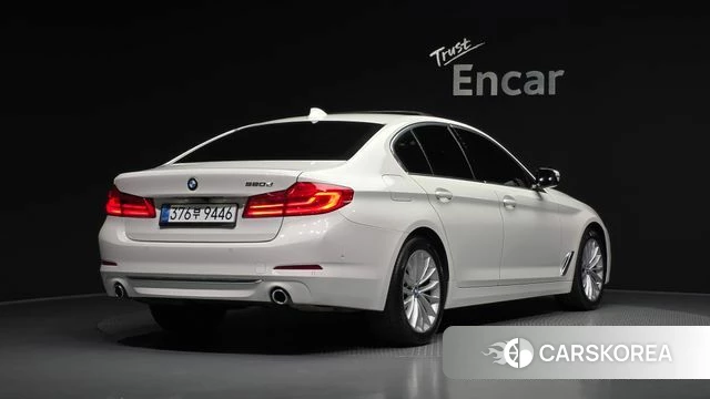 BMW 5 Series (G30) id 4937235 из Кореи 12