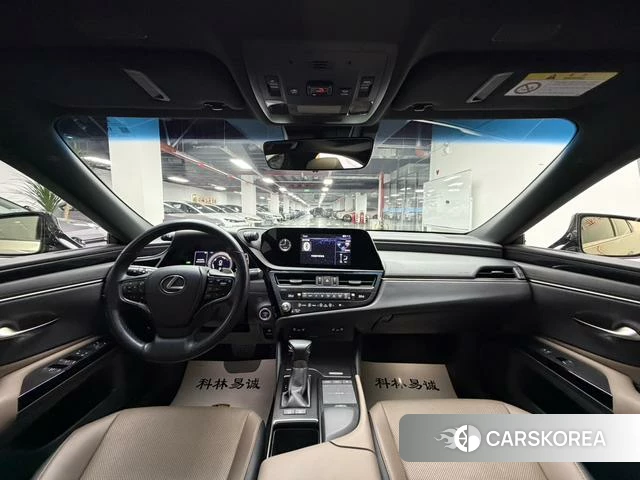 Lexus ES id 4272574 из Китая 12