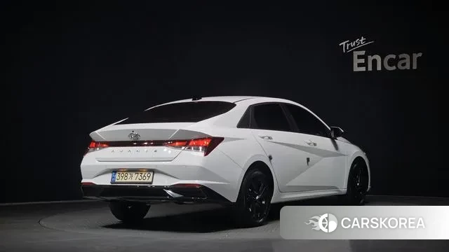 Hyundai Avante (CN7) id 3685133 из Кореи 12