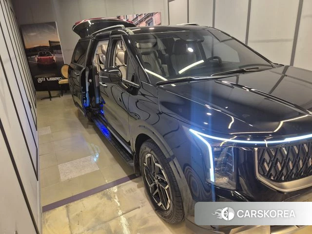 Kia The New Carnival 4th Generation 2025 Черный из Кореи, фото 6