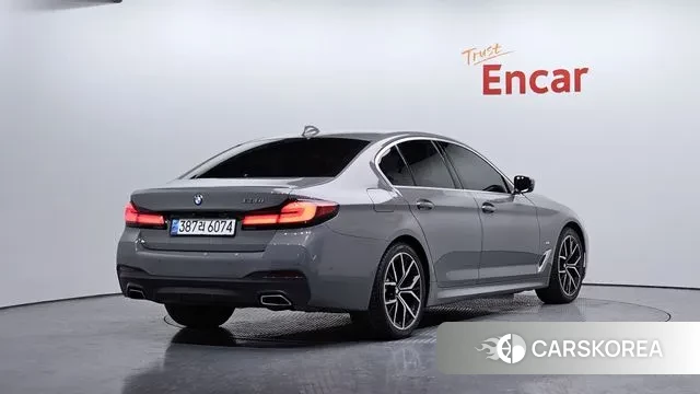 BMW 5 Series (G30) id 3562374 из Кореи 12