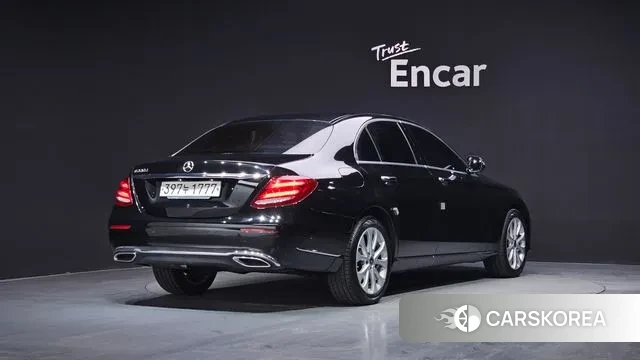 Mercedes-Benz E-Class W213 id 3661463 из Кореи 12