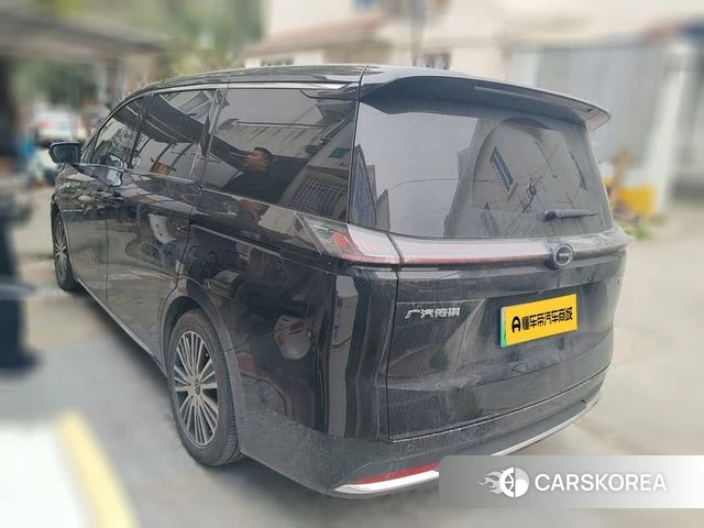 GAC Trumpchi Trumpchi E8 PHEV 2024 Черный из Китая, фото 2
