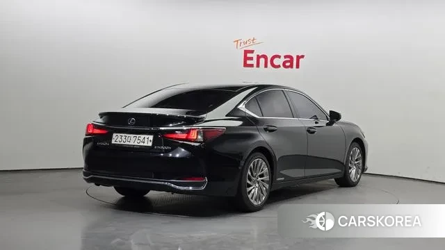 Lexus ES300h 7th generation id 2991103 из Кореи 12