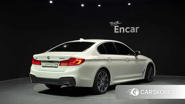 BMW 5 Series (G30) id 4410773 из Кореи 12