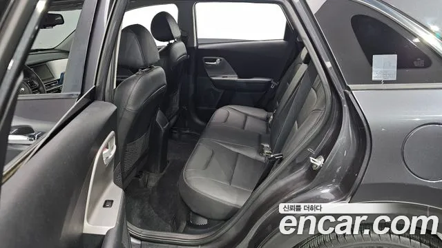 Kia The New Niro id 2575527 из Кореи 12