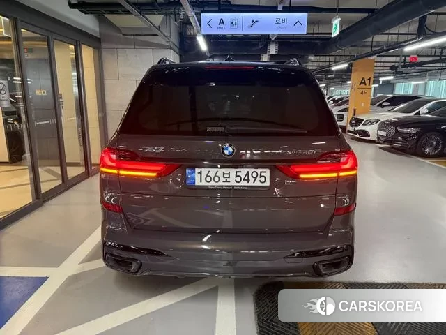 BMW X7 (G07) id 3758971 из Кореи 9