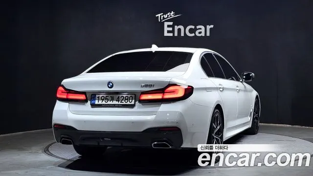 BMW 5 Series (G30) id 2843354 из Кореи 12