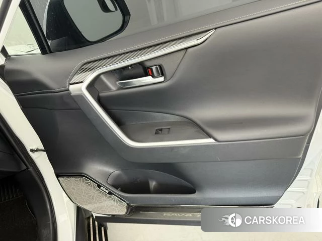 Toyota RAV4 Rongfang id 4333444 из Китая 12