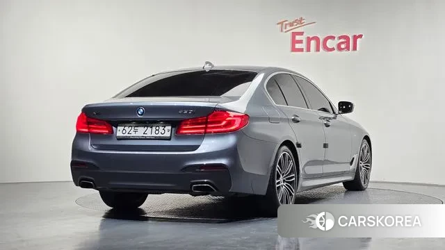 BMW 5 Series (G30) id 3557575 из Кореи 12