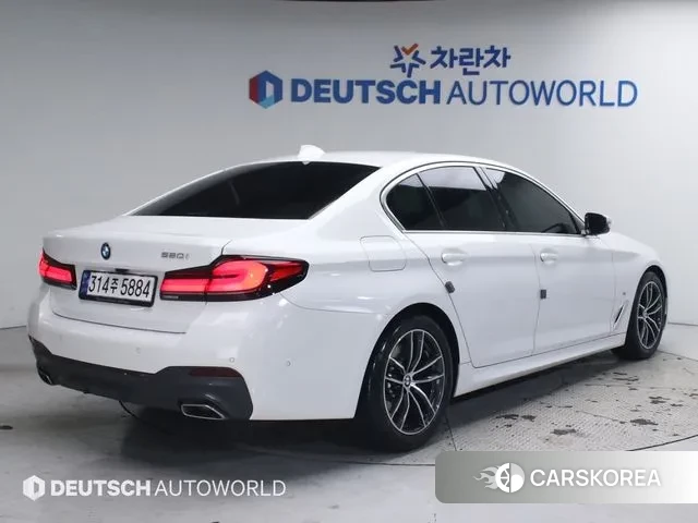 BMW 5 Series (G30) id 3685157 из Кореи 12