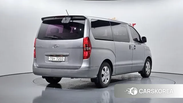 Hyundai The New Grand Starex id 2966814 из Кореи 12