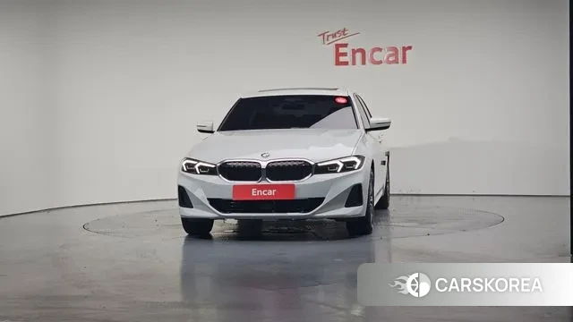 BMW 3 Series (G20) id 3099175 из Кореи 12