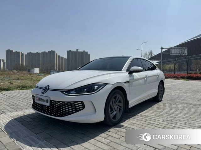 Volkswagen Lingdu 2023 Белый из Китая, фото 2