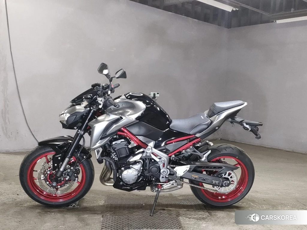 Проданный Kawasaki Z900 2019 из Японии