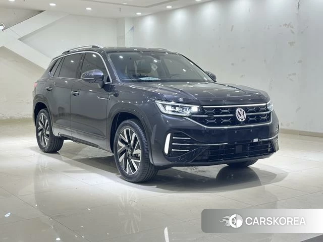 Volkswagen Tanyue 2023 Темно-серый из Китая, фото 5