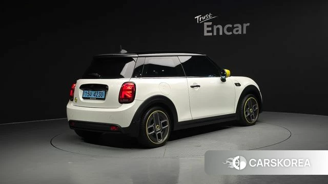Mini Cooper Electric id 4443241 из Кореи 12