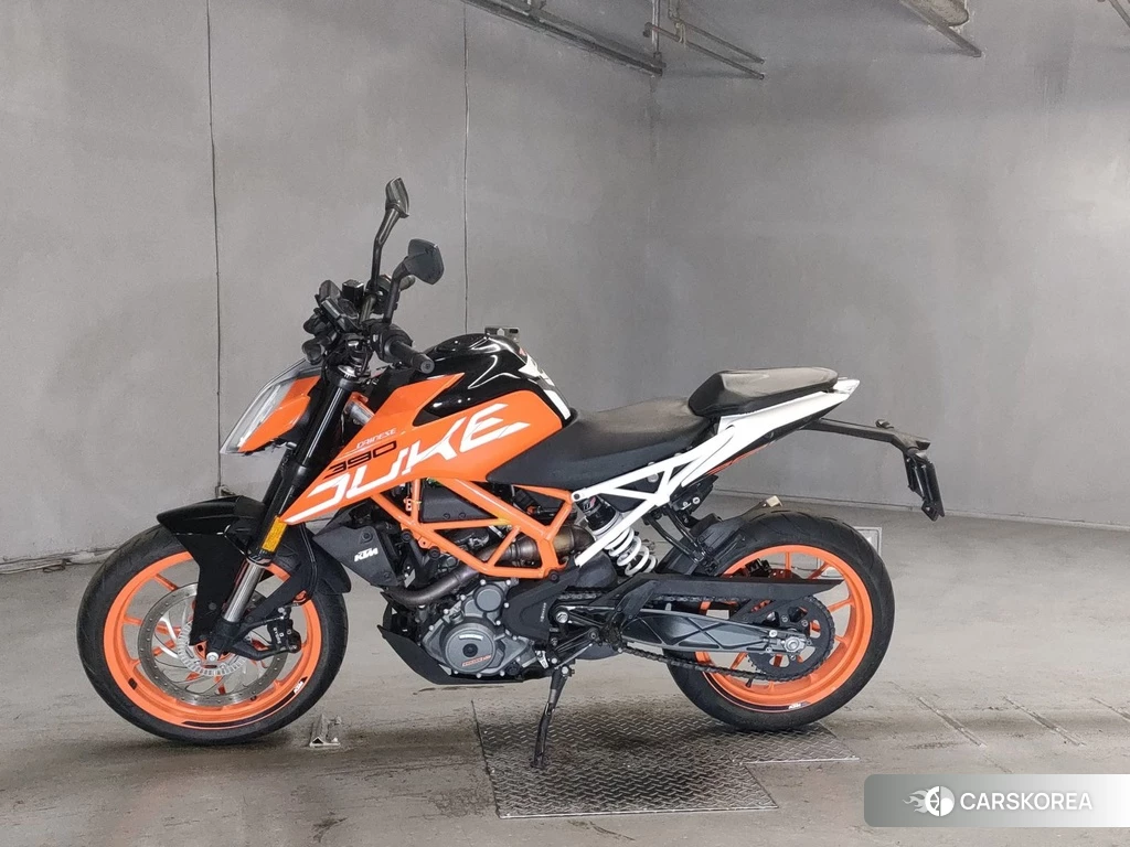 Проданный KTM 390 DUKE 2017 из Японии, фото 2
